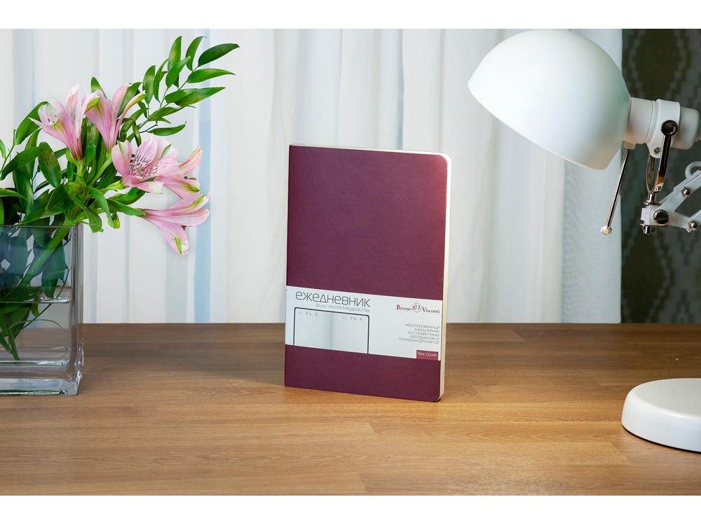 Ежедневник А5 недатированный Megapolis Velvet Flex, бордовый