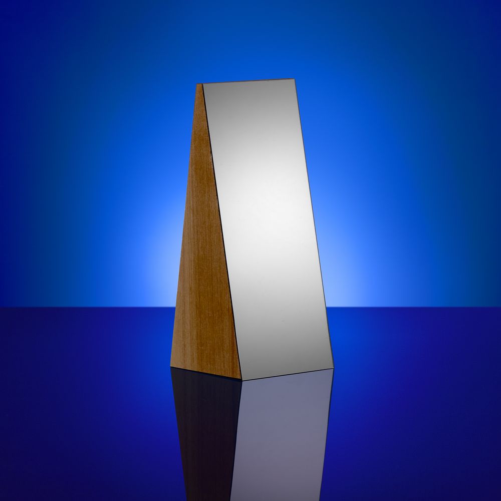 Стела Challenger — пример нанесения логотипа (сделано в России) | Print Logo