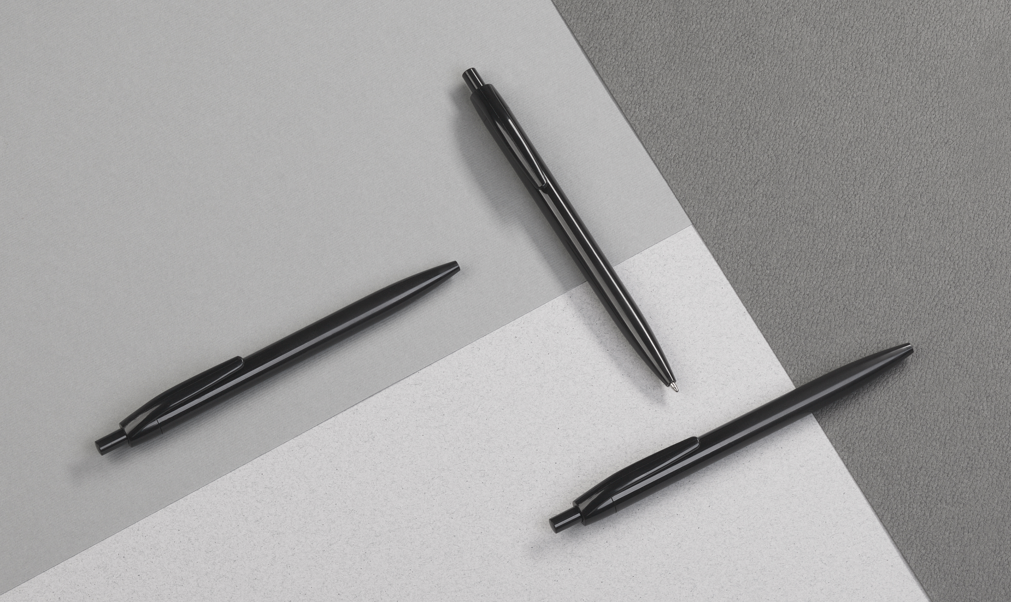 Ручка шариковая "Phil" из антибактериального пластика, черный