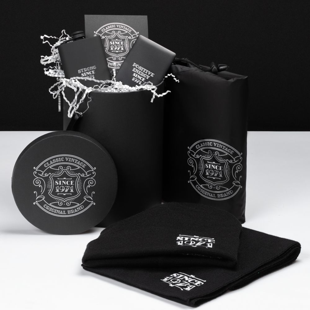 Юбилейный набор «Рожденные в 1971» с логотипом CoolColor | Print Logo