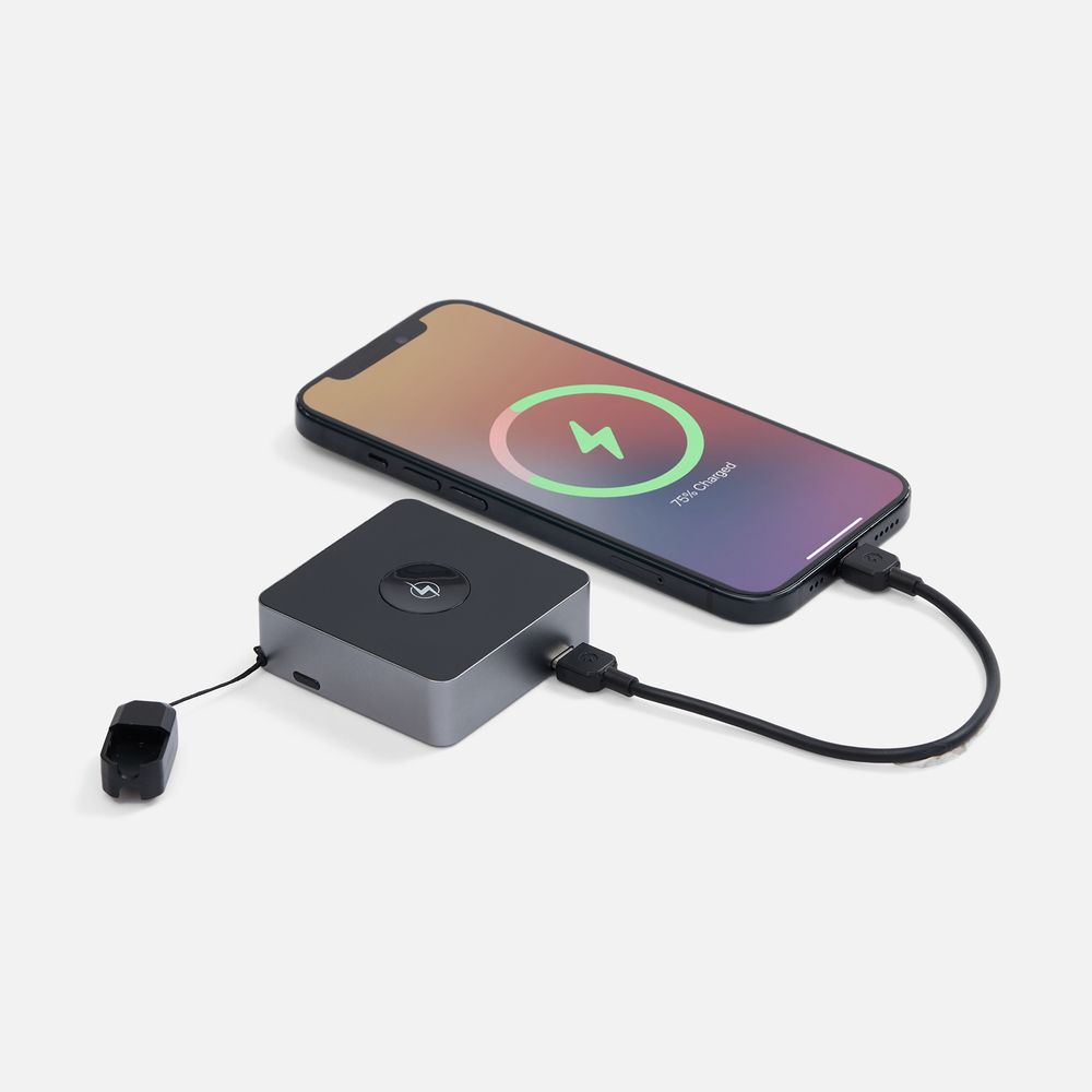 Внешний аккумулятор с беспроводной зарядкой Aura Power 5000 мАч фото на сайте Print Logo.