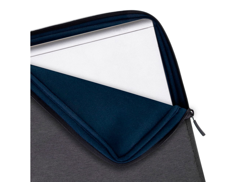 RIVACASE 7707 black чехол для ноутбука 17.3 / 12