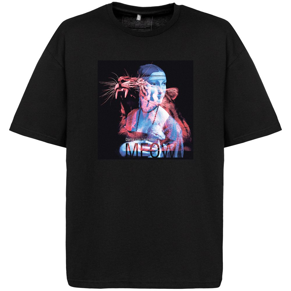 Футболка оверсайз «Дама с горностаем» — пример нанесения логотипа (Соль) | Print Logo