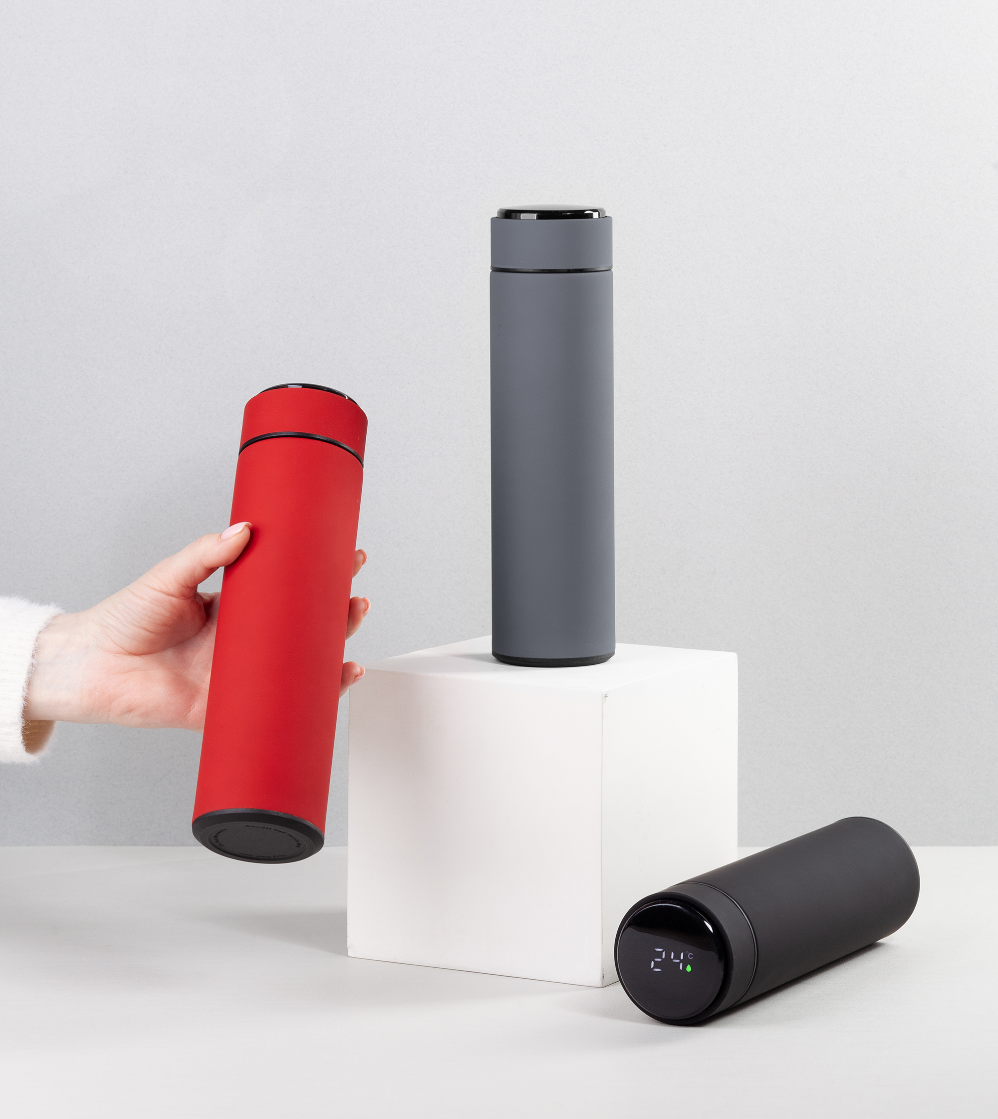 Термос "Бостон next" 500 мл с индикацией температуры, soft touch, сменная батарейка фото на сайте Print Logo.