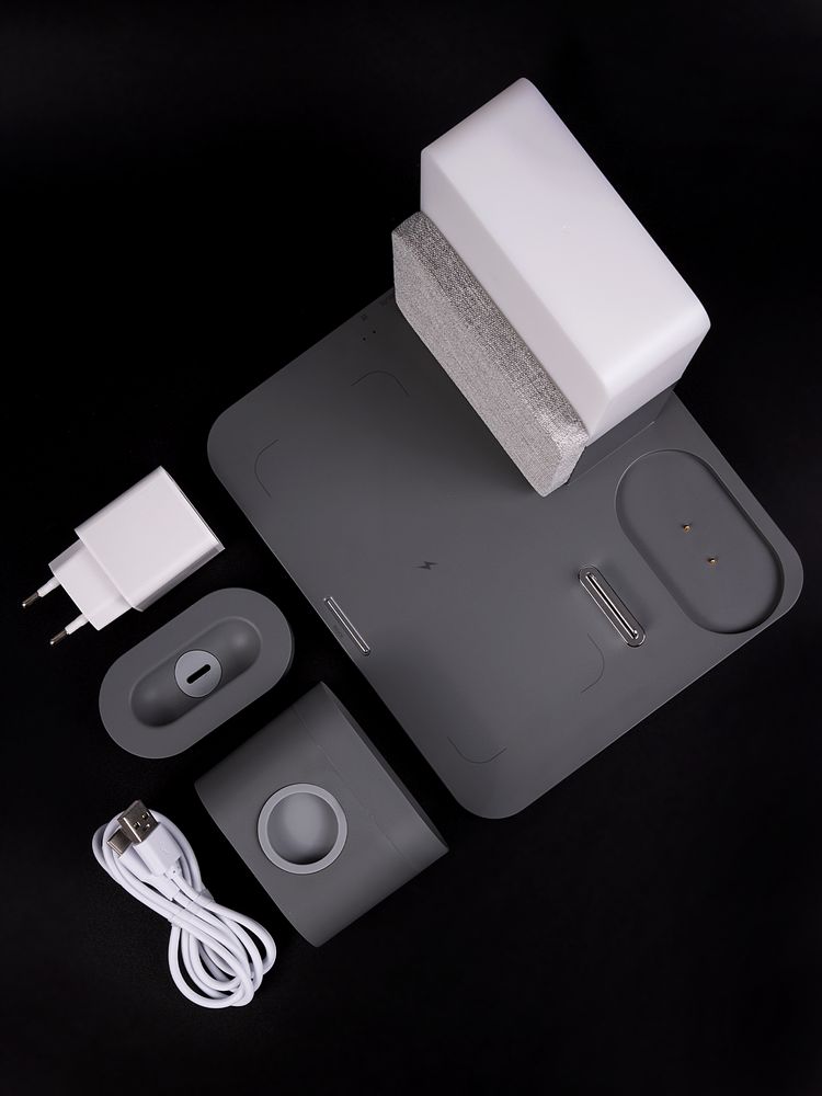 Зарядная станция с часами и подсветкой Large Charge