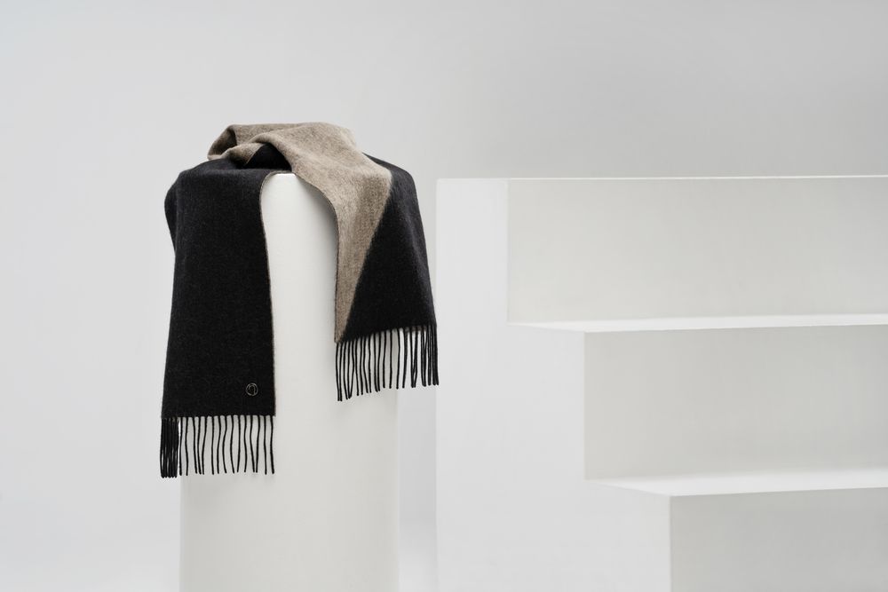 Шарф Charming фото на сайте  Print Logo.