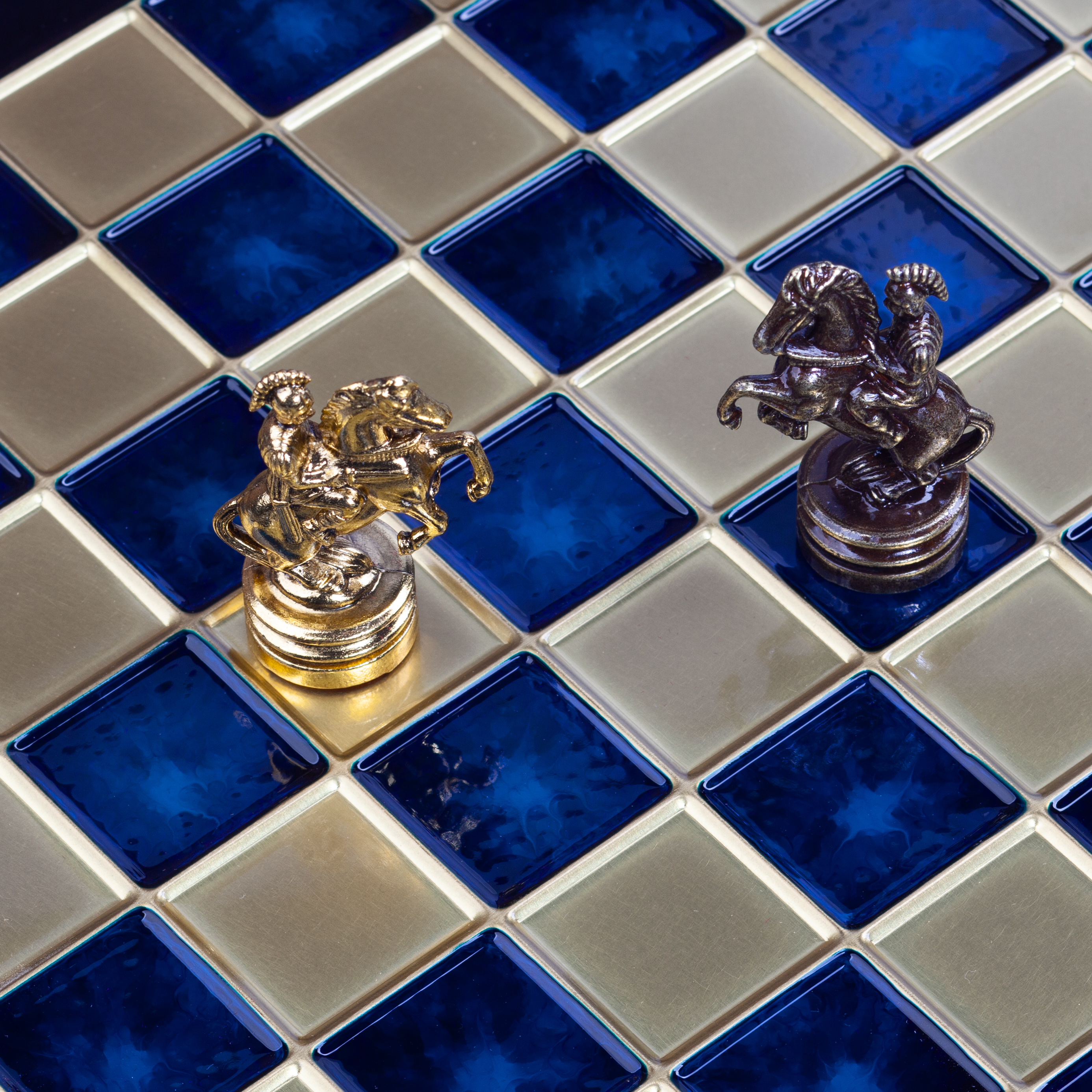 Шахматы "Битва при Коринфе", дерево