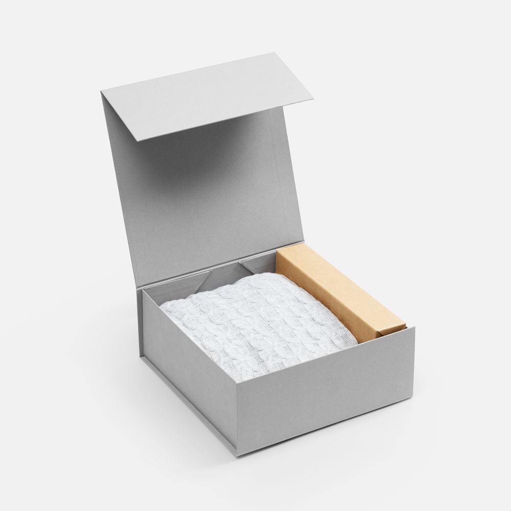 Коробка складная Quadra Fold — пример нанесения логотипа (сделано в России) | Print Logo