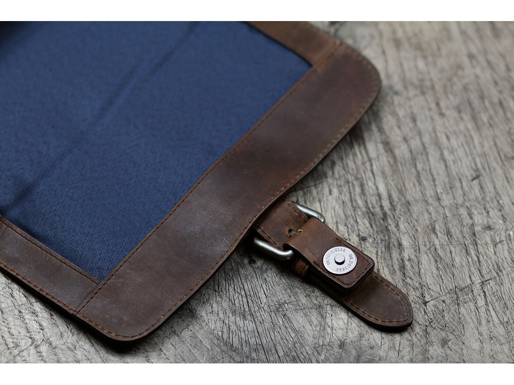 Сумка через плечо KLONDIKE DIGGER Erin, натуральная кожа в темно-коричневом цвете, 32 x 28 x 8 см