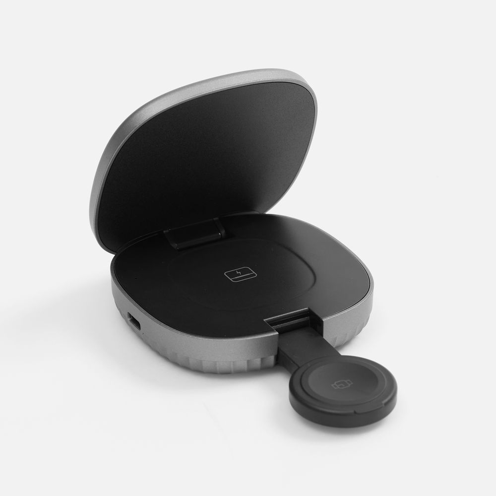 Складная станция беспроводной зарядки flowPad — пример нанесения логотипа (Indivo) | Print Logo