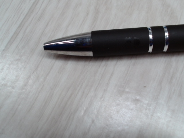 Ручка металлическая soft-touch шариковая со стилусом Sway, черный/серебристый (P)