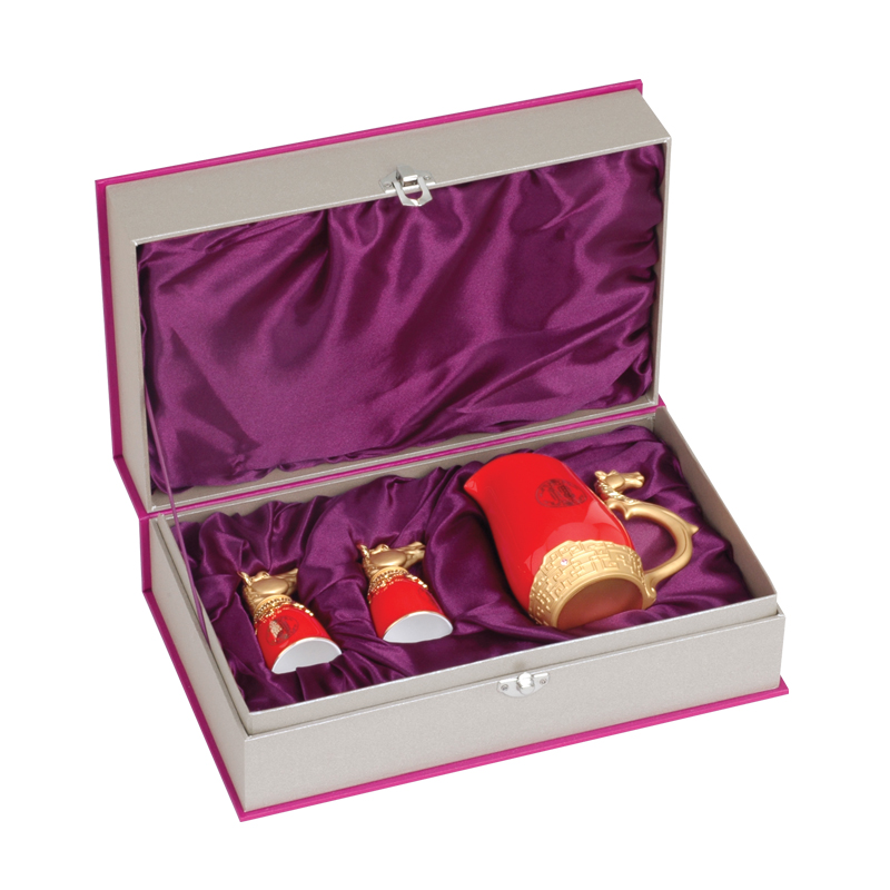 Набор для водки "Кони" фото на сайте Print Logo.