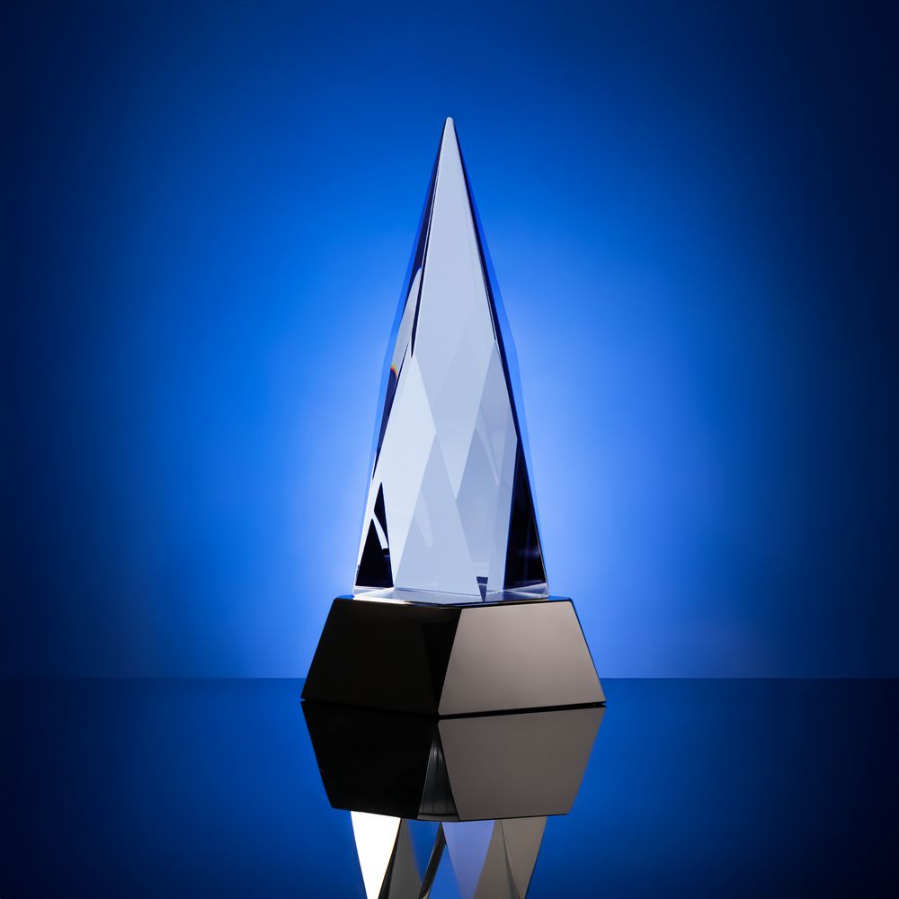 Стела Elitist — пример нанесения логотипа () | Print Logo