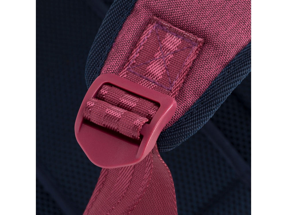 RIVACASE 7760 red ECO рюкзак для ноутбука 15.6