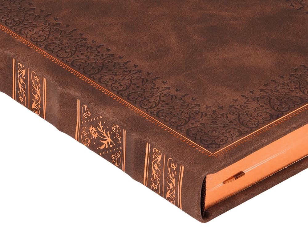 Ежедневник недатированный А5 Royal, коричневый с бронзовым срезом