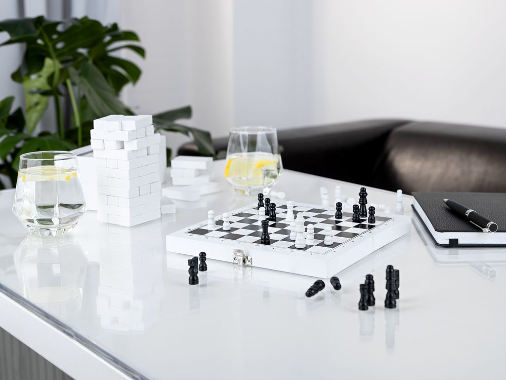 Игра «Деревянная башня Tickler»