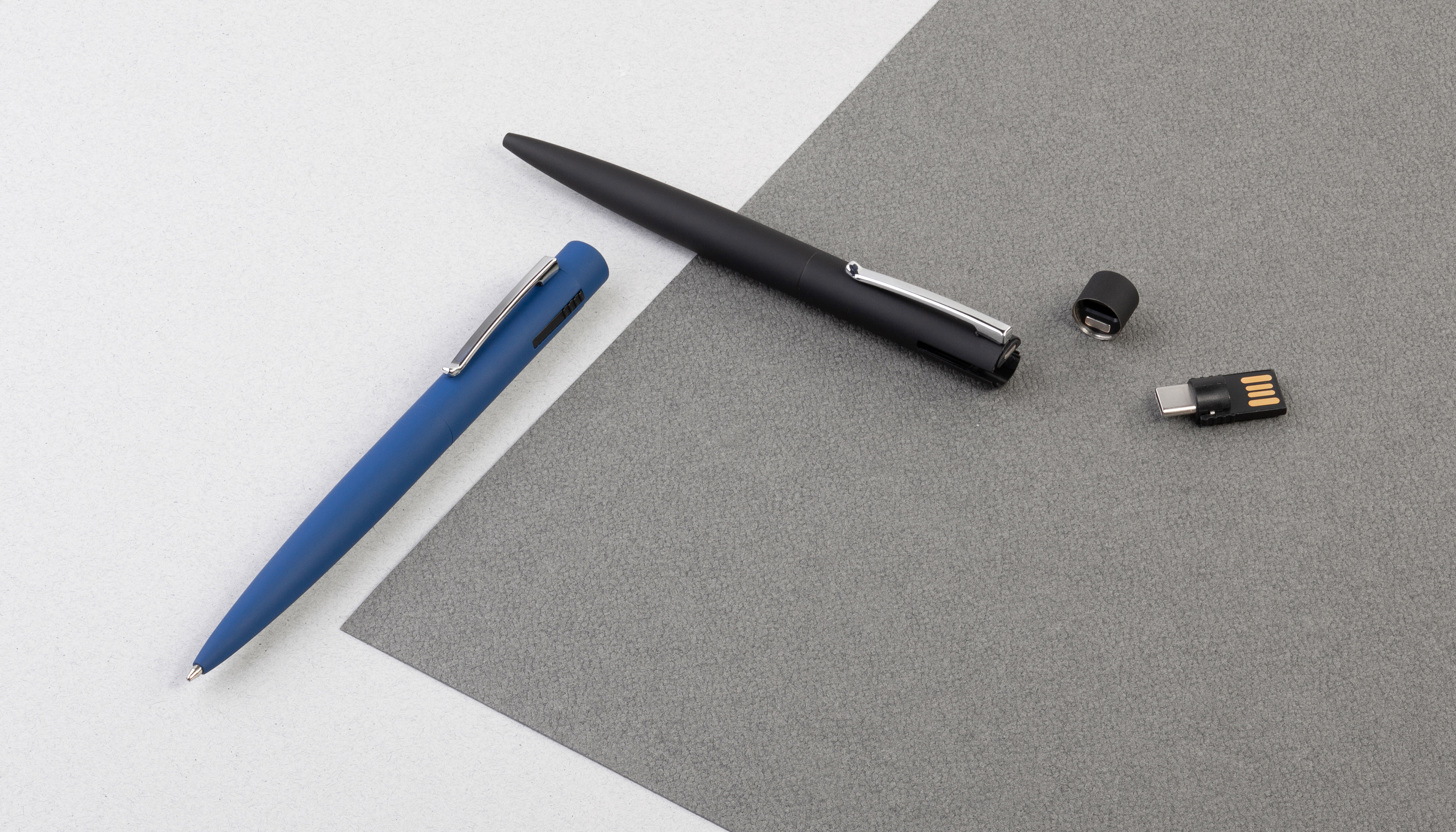 Ручка шариковая "Secret" с флеш-картой 32Gb OTG (USB2.0/Type-C), покрытие soft touch, черный