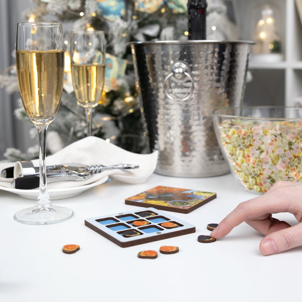 Игра крестики-нолики «Criss Cross. Снегошарики» фото на сайте Print Logo.