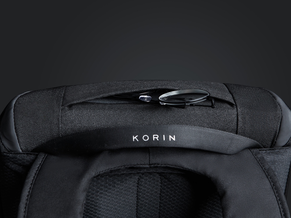 Водостойкий антикражный рюкзак Clickpack для ноутбука 15.6, черный