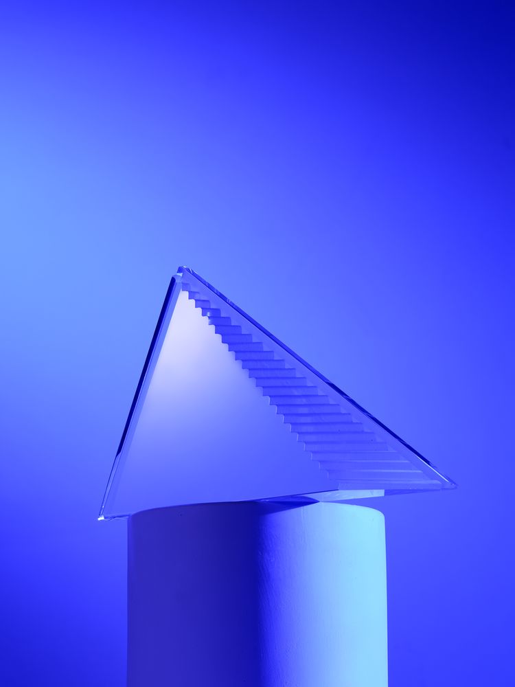 Стела Success Steps и подарки фото на сайте Print logo.