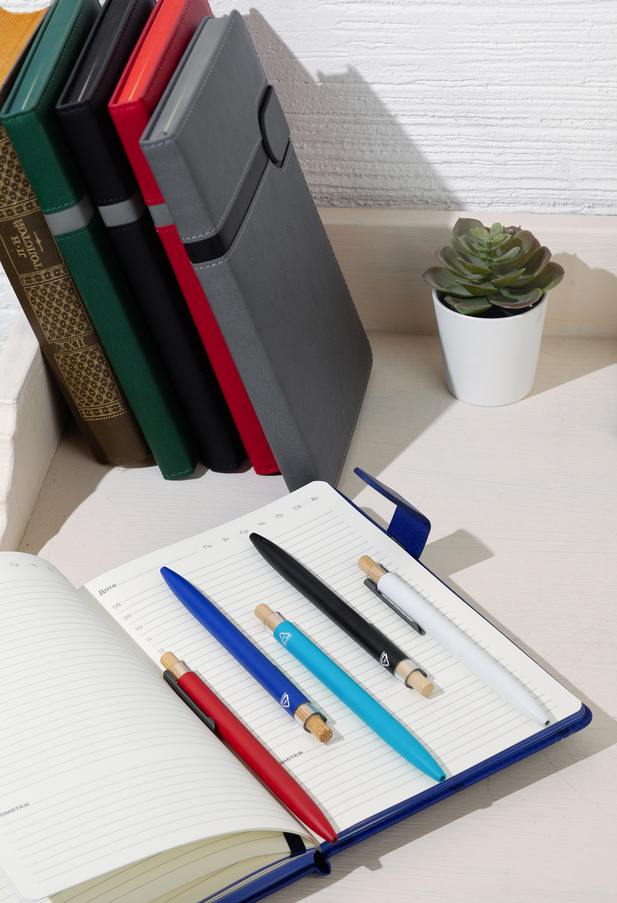 Ручка шариковая "Matt" с кнопкой из бамбука, бирюзовый