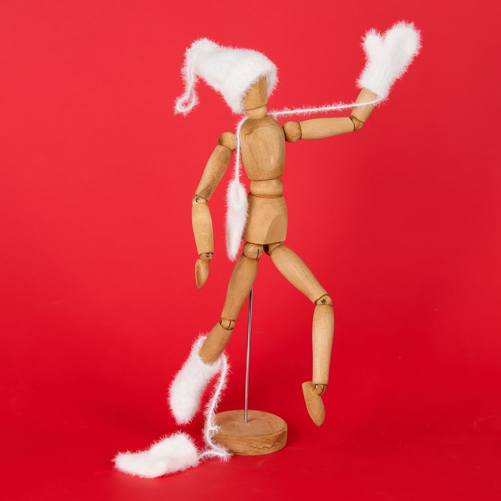 Подвеска на елку «Вьюжка», шапочка — пример нанесения логотипа (teplo) | Print Logo