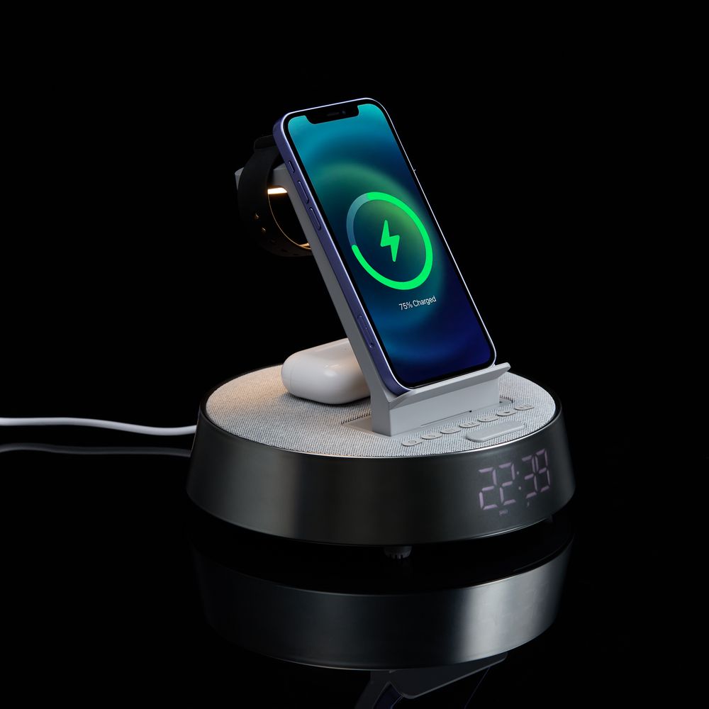 Bluetooth-колонка с беспроводной зарядкой и часами netEnergy