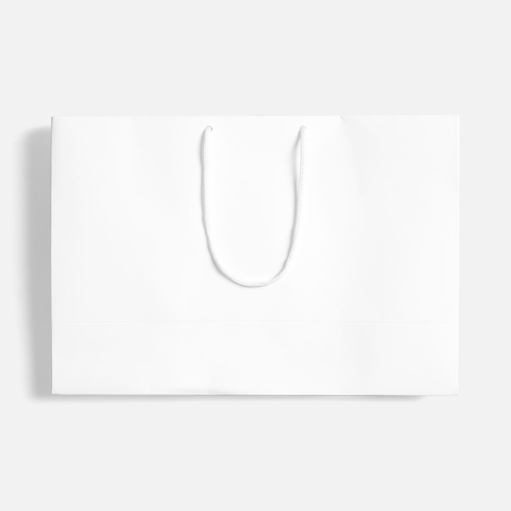 Пакет бумажный с ламинацией Lami Tote M — пример нанесения логотипа (сделано в России) | Print Logo