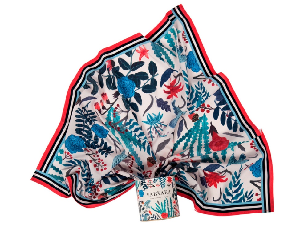 Платок Голубые розы с логотипом Varvara | Print Logo