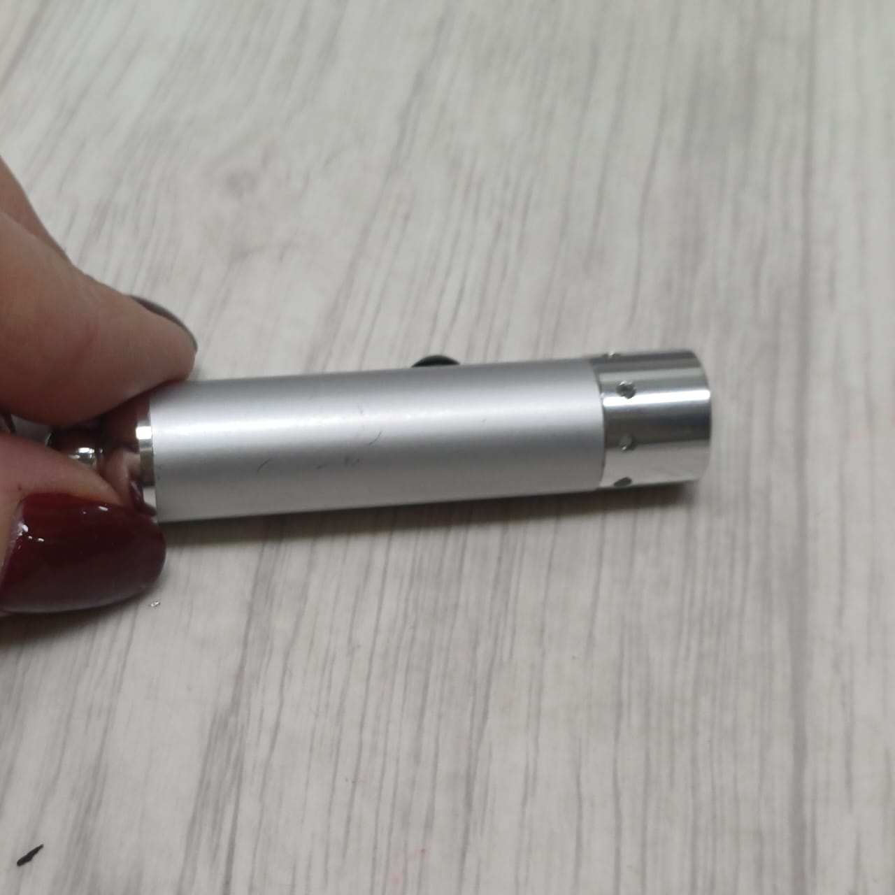 Брелок-фонарик Карабин, серебристый (Р)