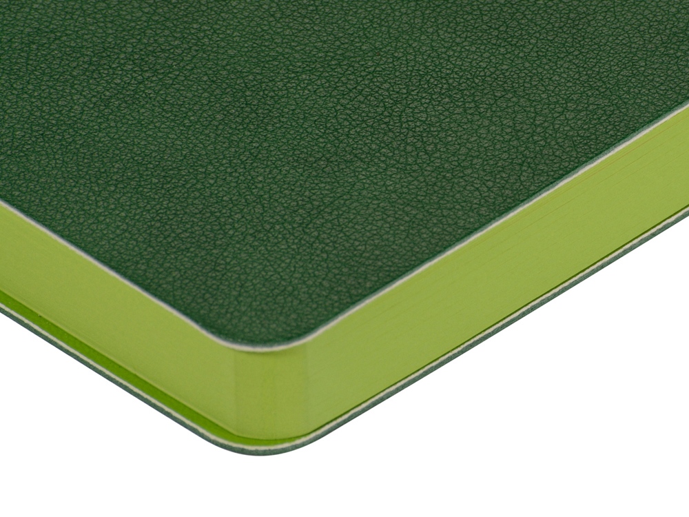 Ежедневник А5 датированный Boston 2026, зеленый с салатовым обрезом