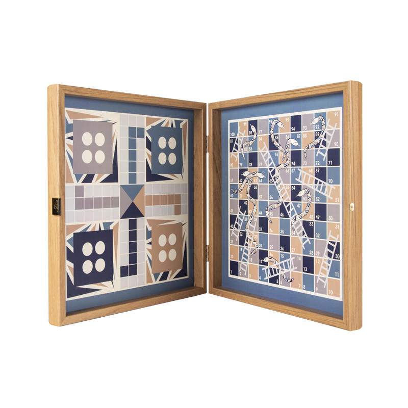 Набор игр (шахматы, нарды, лудо, змейка) фото на сайте Print Logo.