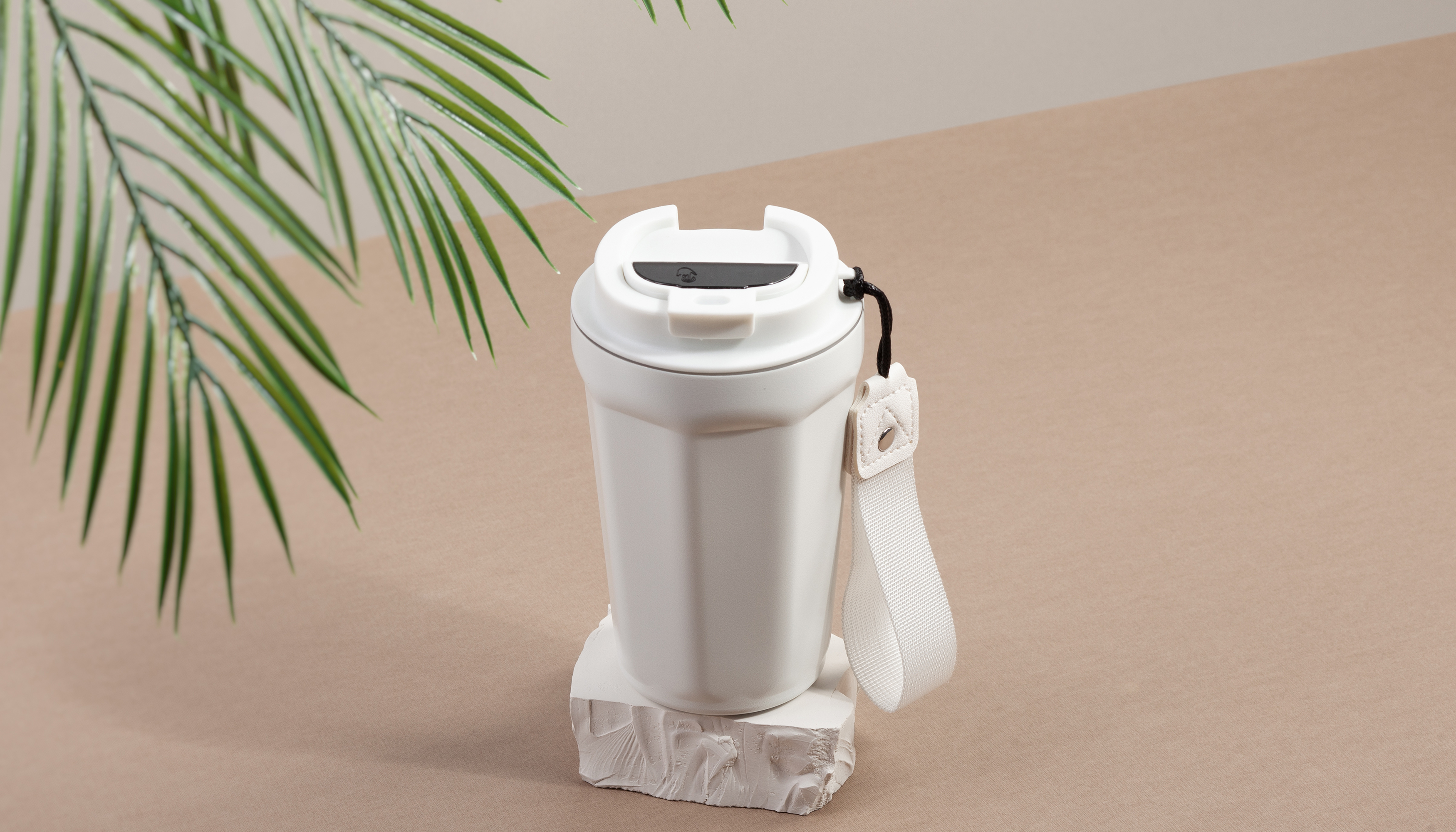 Термостакан "Legend" 390 мл с индикацией температуры, черный