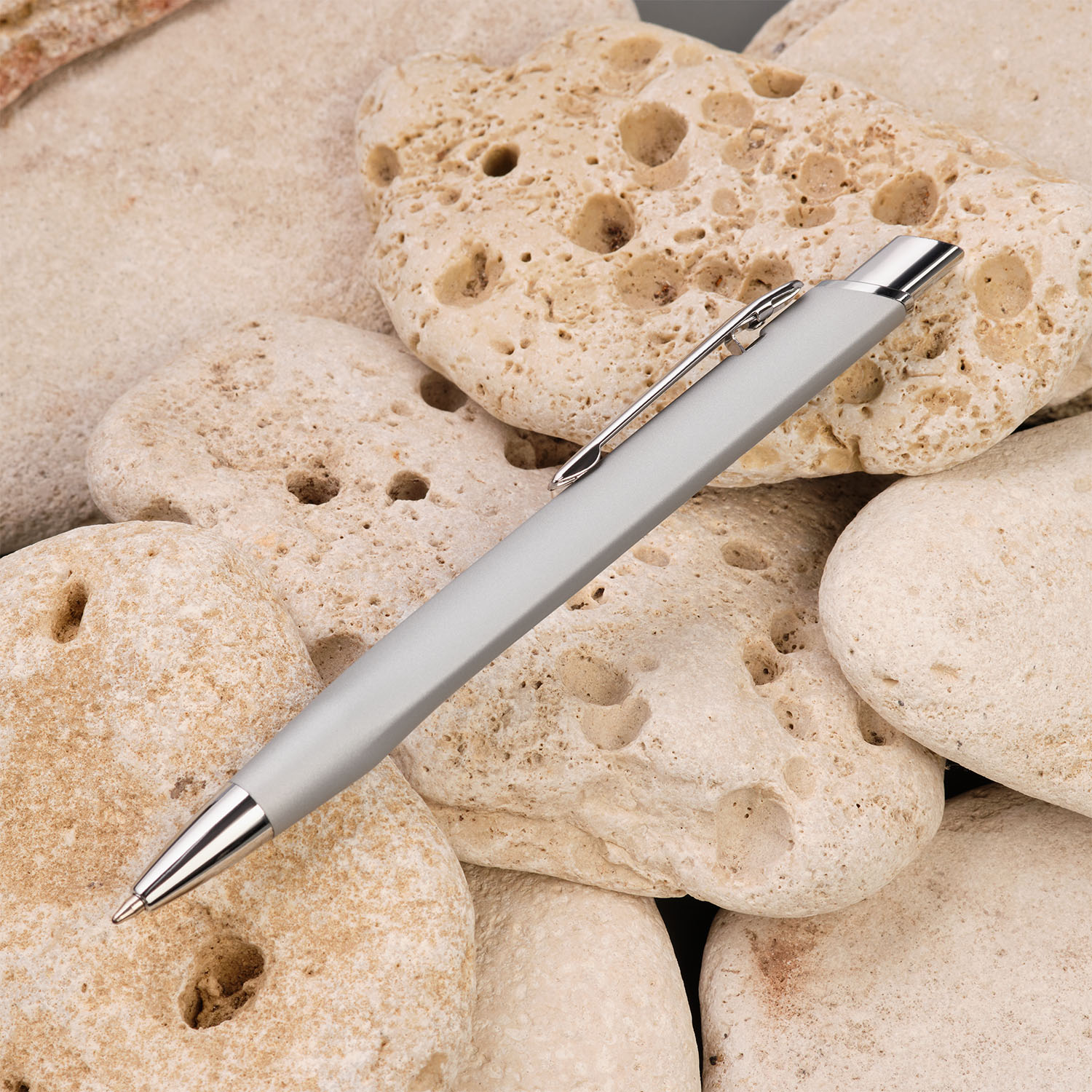 Шариковая ручка Пирамид Нео (Pyramid NEO), серебро