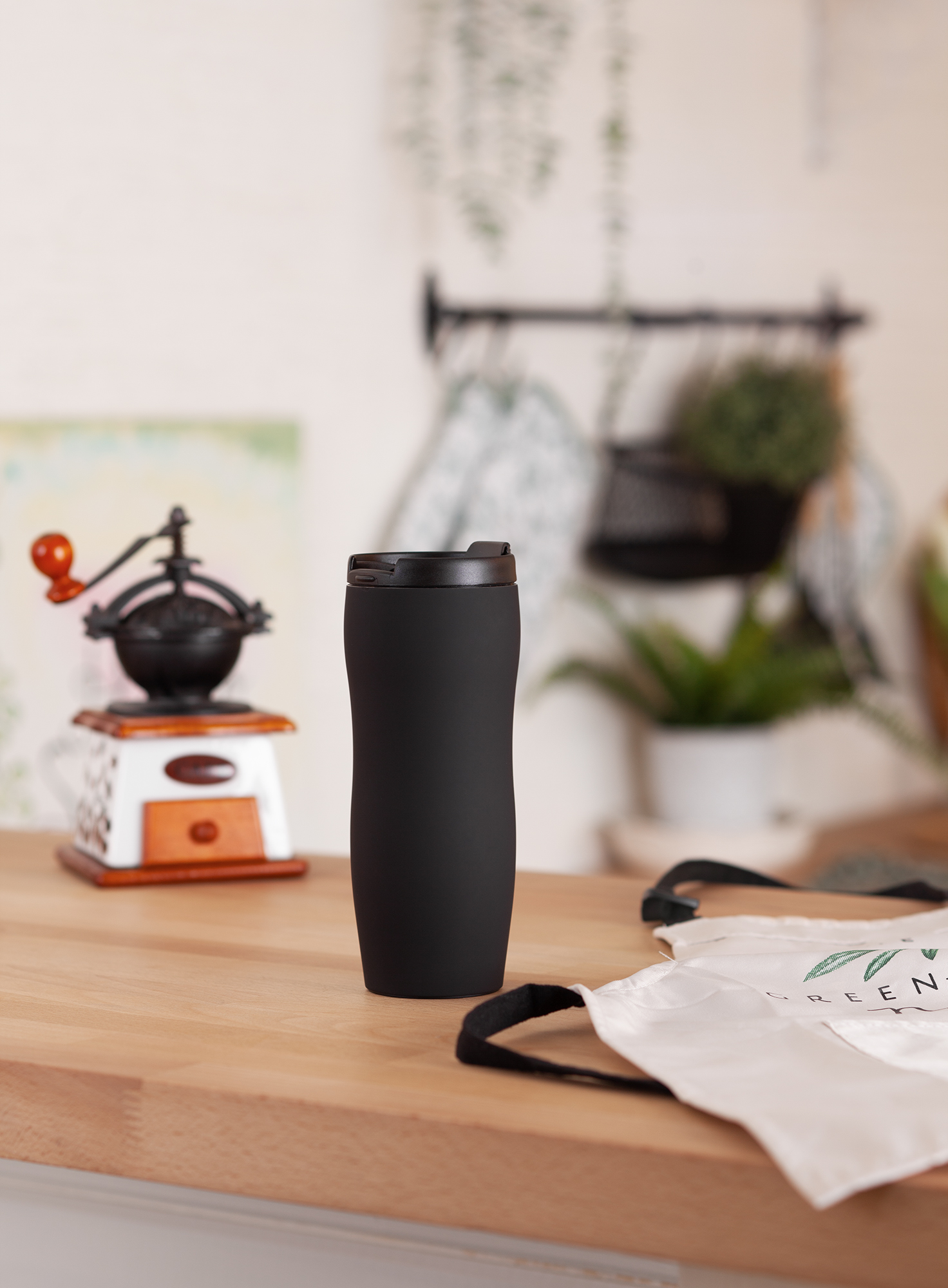 Термостакан "Монтана" 400 мл, покрытие soft touch — пример нанесения логотипа () | Print Logo