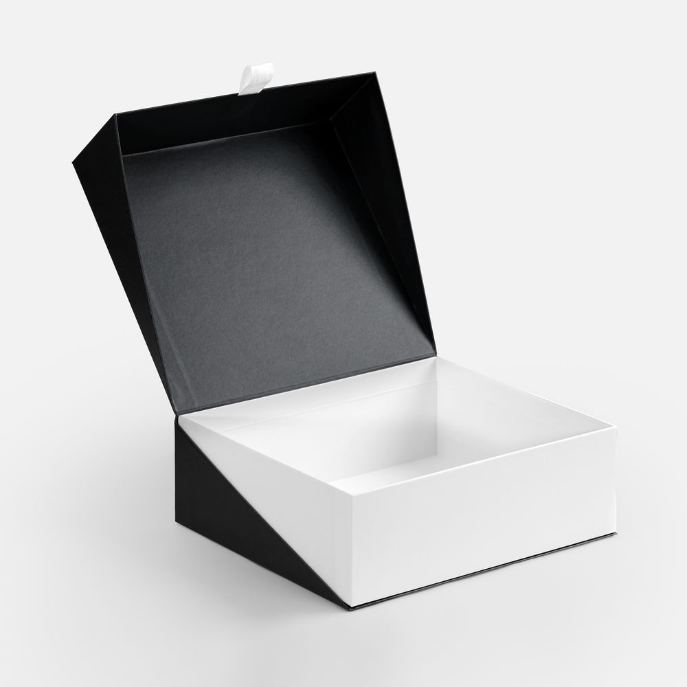 Коробка Artikus — пример нанесения логотипа (сделано в России) | Print Logo