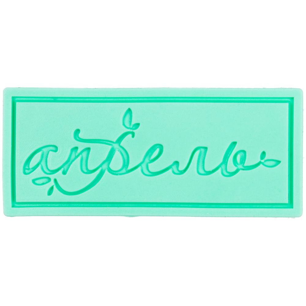 Лейбл из ПВХ на заказ Iota фото в интернет-магазине Print Logo.