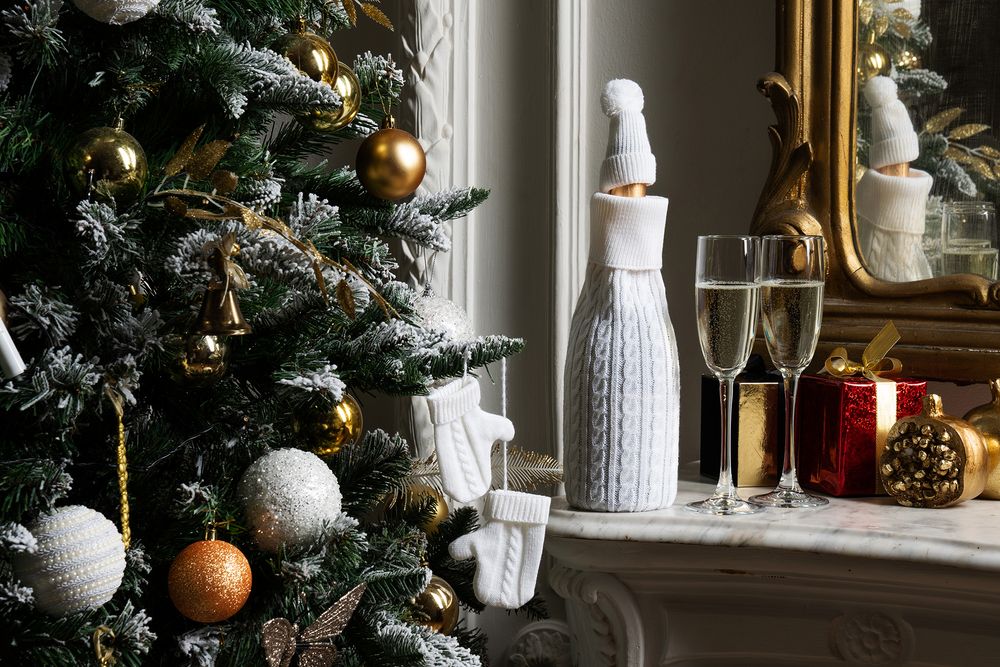 Игрушка на елку «Рукавички» — пример нанесения логотипа () | Print Logo