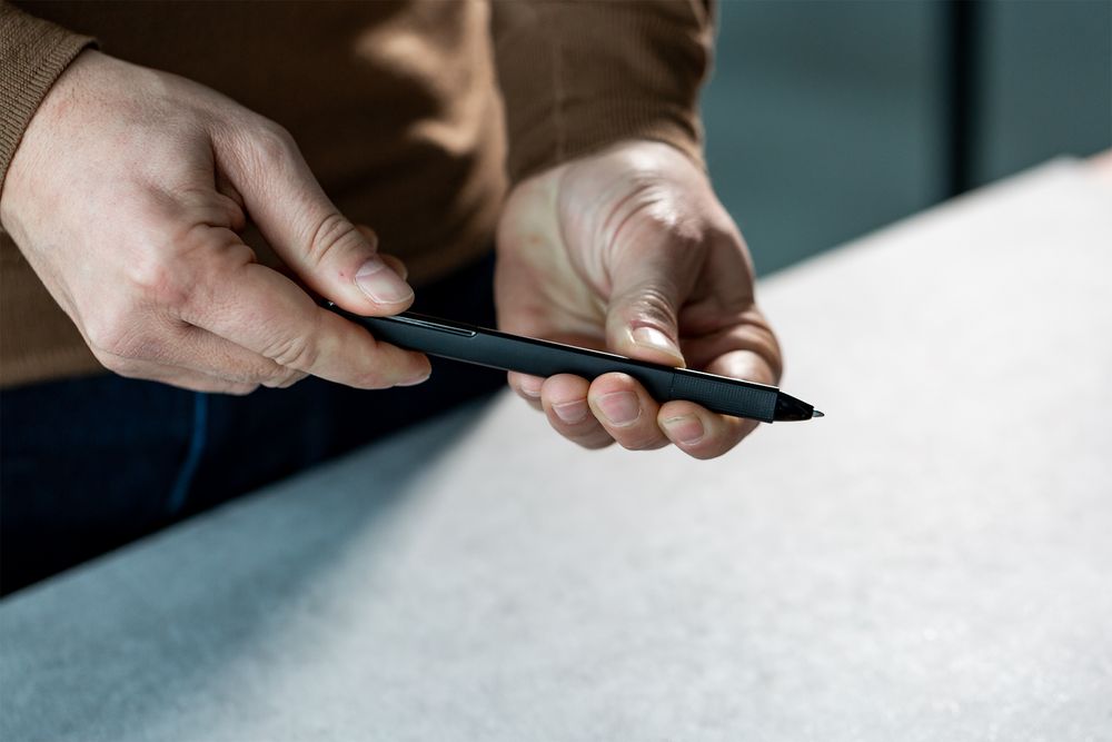 Ручка шариковая PF One