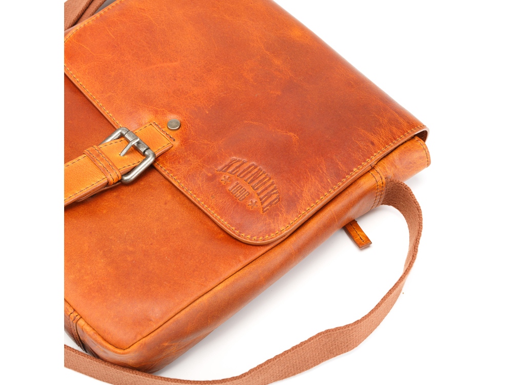 Сумка через плечо KLONDIKE DIGGER Erin, натуральная кожа цвета коньяк, 32 x 28 x 8 см