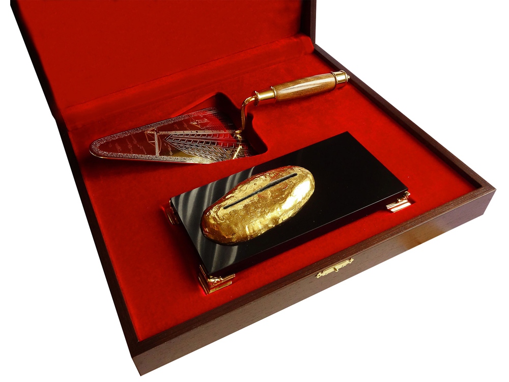 Подарок строителю Мастерок