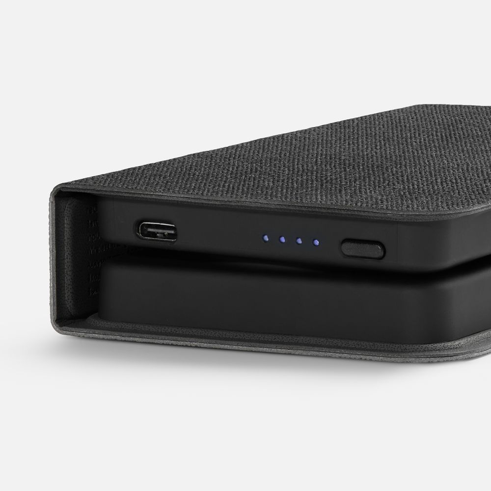 Внешний аккумулятор с беспроводной зарядкой reCover