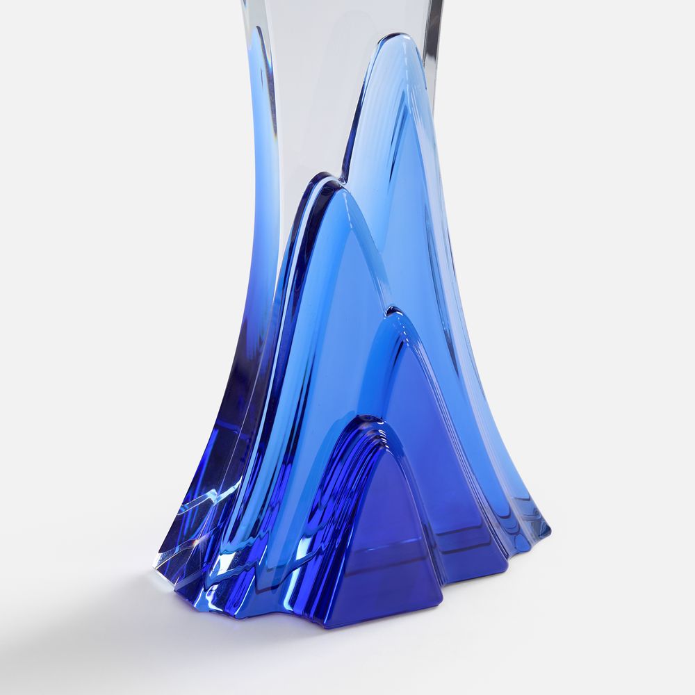 Стела Marinisk фото на сайте Print Logo.