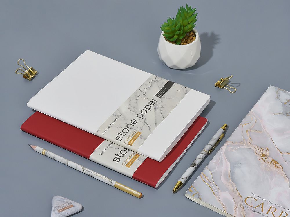 Тетрадь с каменной бумагой А5 Carrara 40 л., линейка, белый