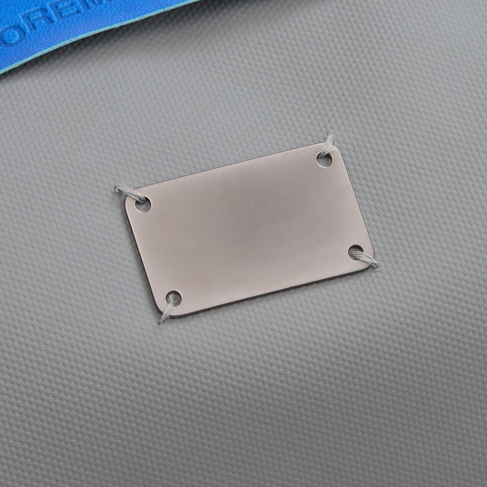 Шильдик металлический Furo