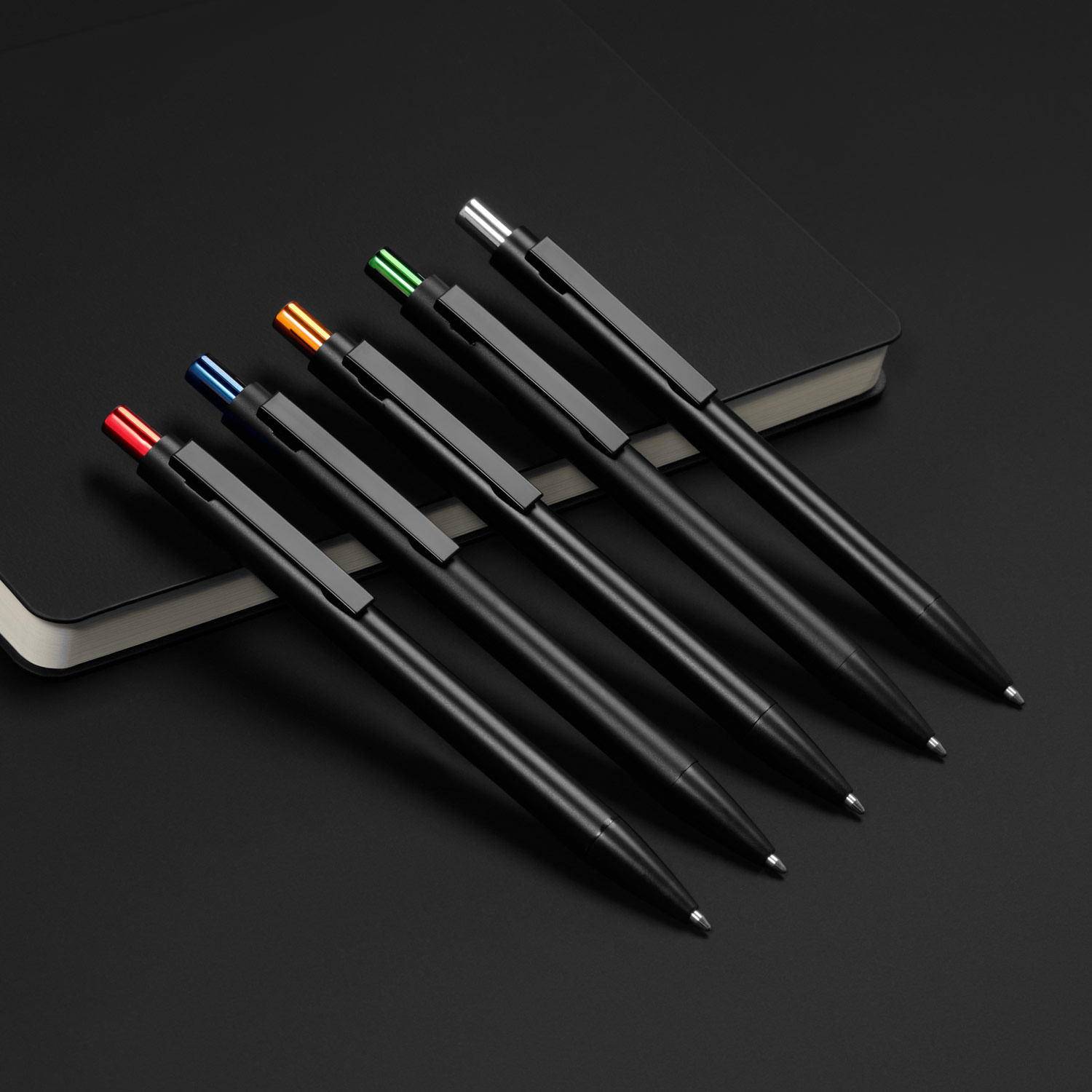 Шариковая ручка Chameleon NEO, черная/серебряная фото на сайте Print Logo.