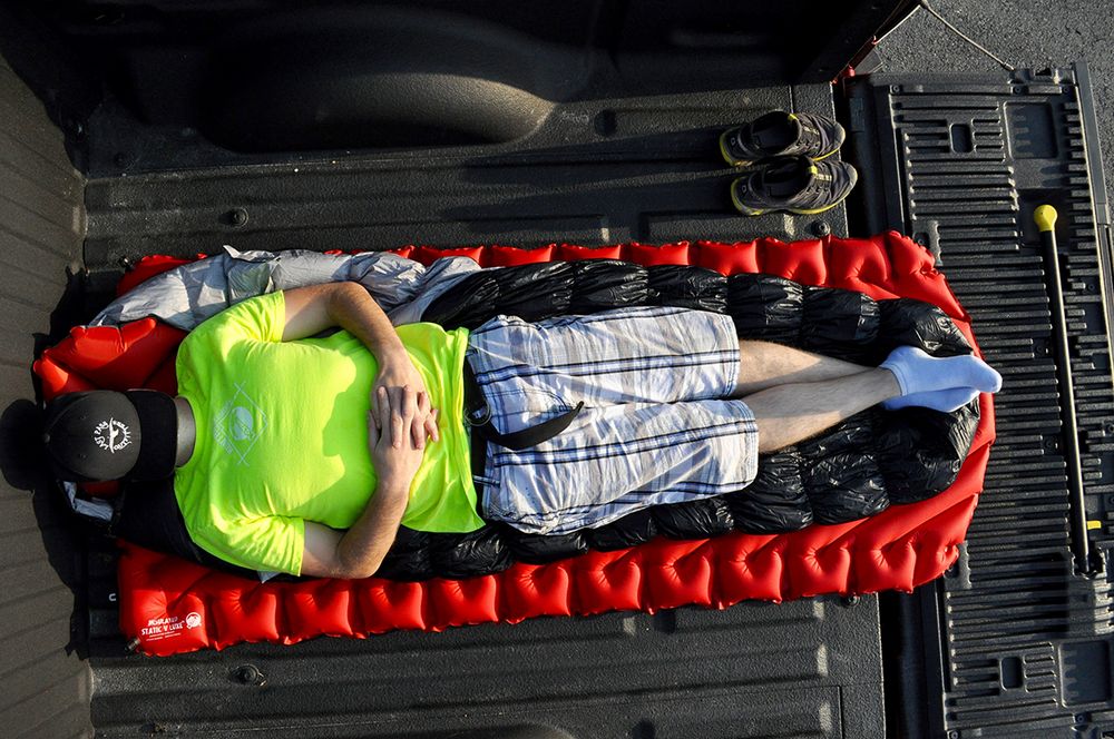 Надувной коврик Insulated Static V Luxe