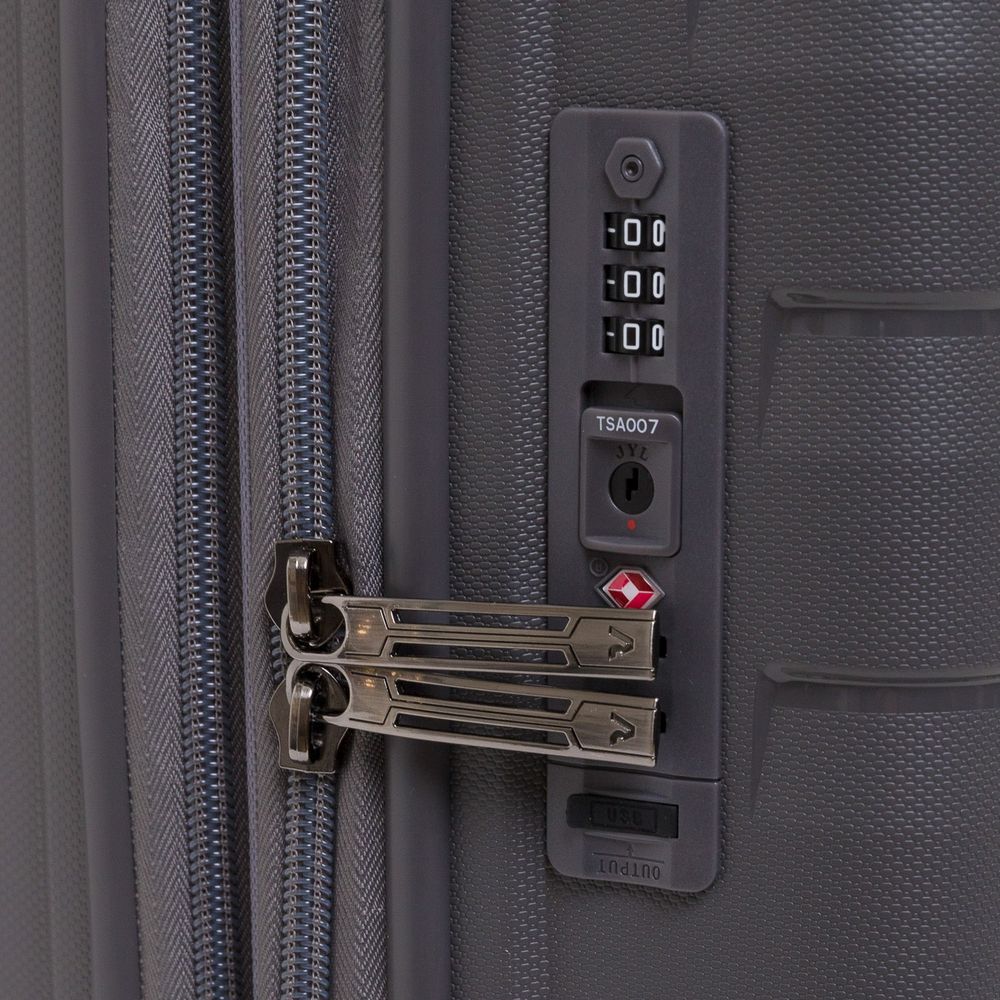 Чемодан Skyline S