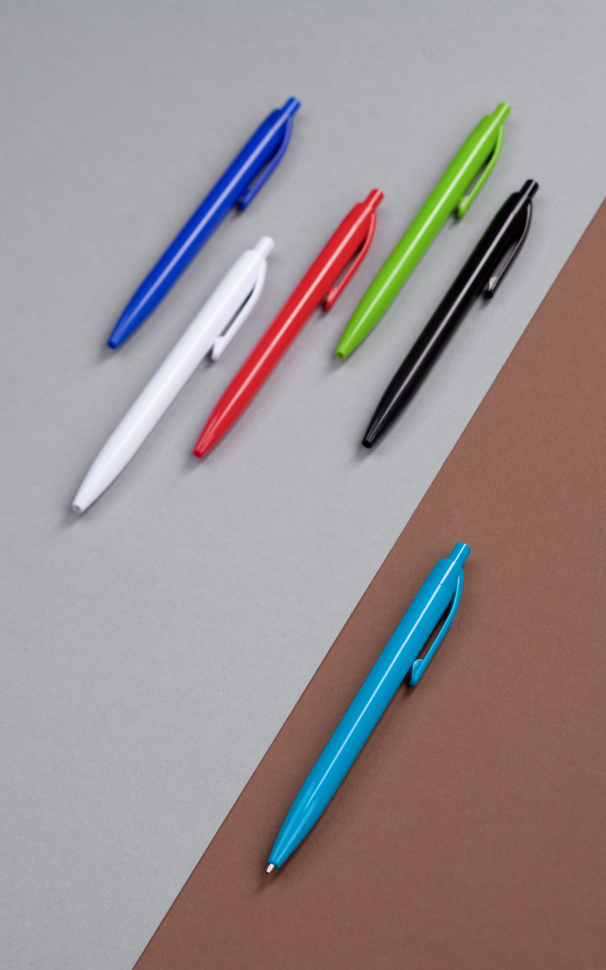 Ручка шариковая "Phil" из антибактериального пластика, черный