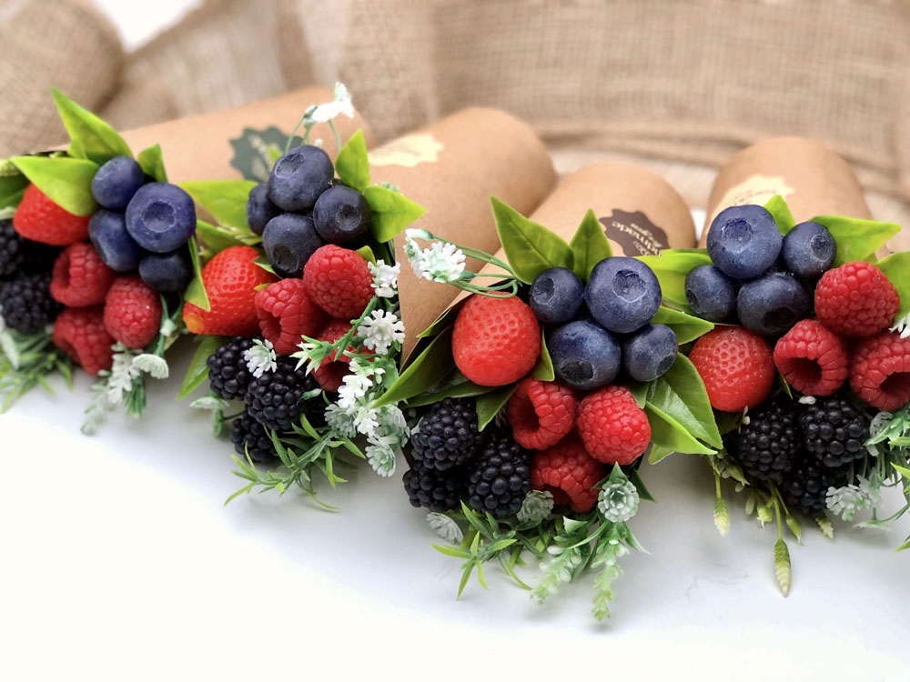 Мыло ручной работы Ягодный букет, в подарочной упаковке